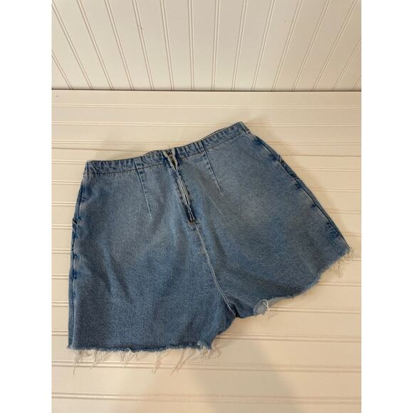 ASOS & URBAN OUTFITTERS Pink Cut Out Crop Top and Button Jean Skort Bundle Sz 10 - Picture 10 of 12